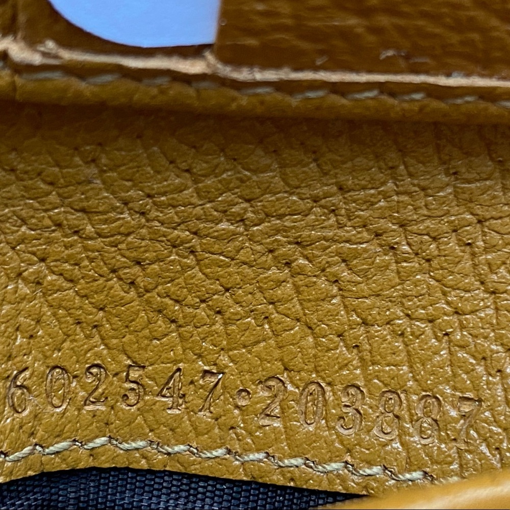 Authentic Brand NEW in original Gucci x Disney Box dust bag and Tags - Picture 9 of 11